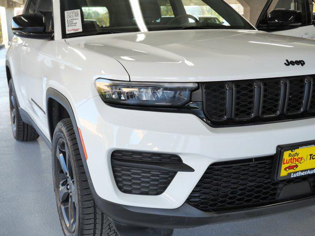 used 2023 Jeep Grand Cherokee car, priced at $31,990