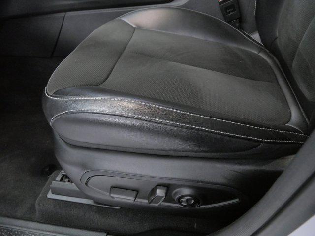 used 2023 Jeep Grand Cherokee car, priced at $31,990