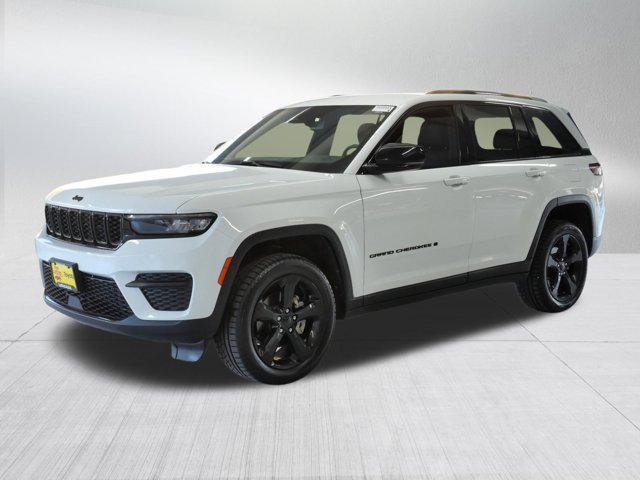 used 2023 Jeep Grand Cherokee car, priced at $31,990