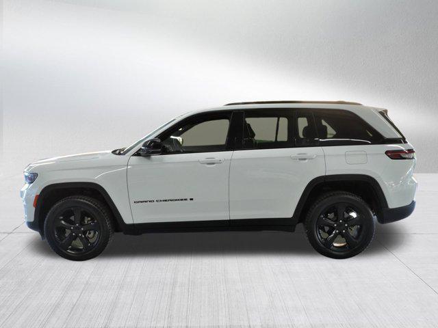 used 2023 Jeep Grand Cherokee car, priced at $31,990