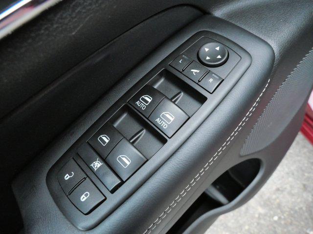 used 2015 Jeep Grand Cherokee car, priced at $9,795