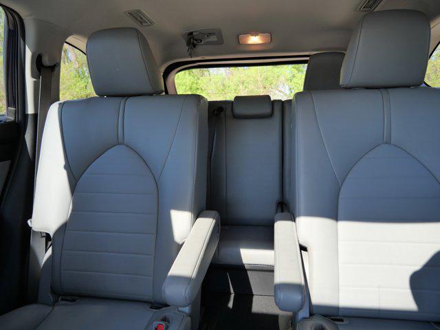 used 2021 Toyota Highlander Hybrid car, priced at $34,900
