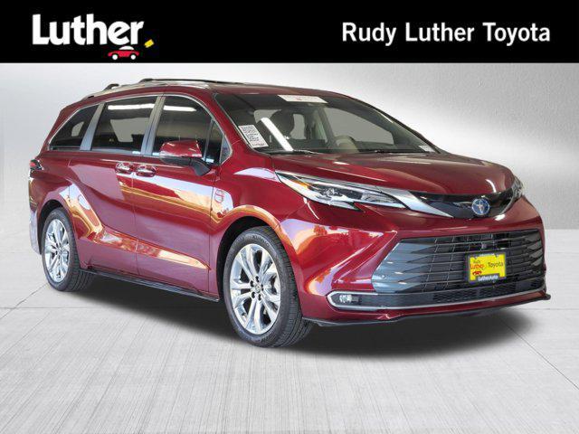 used 2023 Toyota Sienna car, priced at $50,785