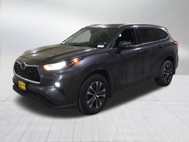 used 2021 Toyota Highlander car, priced at $32,785