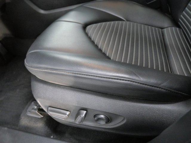 used 2022 Toyota Highlander car, priced at $35,785