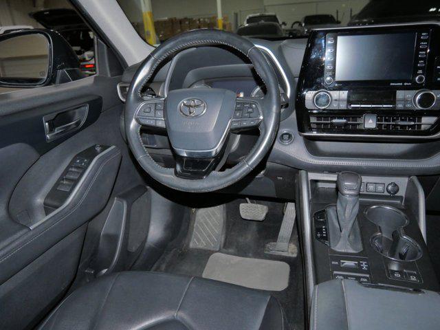 used 2021 Toyota Highlander car, priced at $32,995