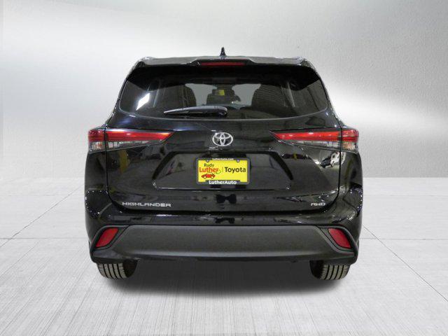 used 2021 Toyota Highlander car, priced at $32,995