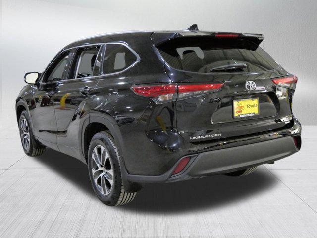 used 2021 Toyota Highlander car, priced at $32,995