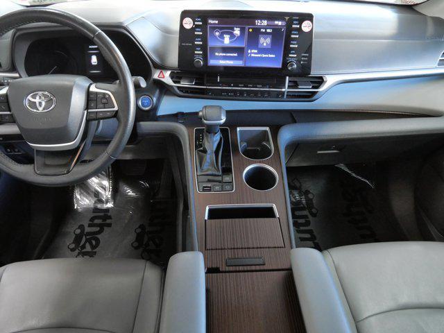 used 2024 Toyota Sienna car, priced at $38,785