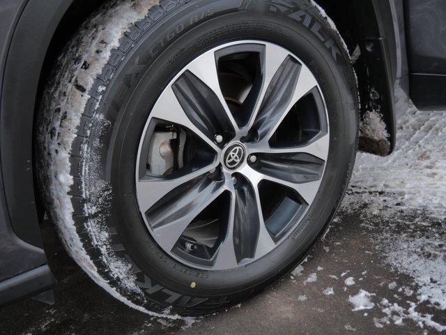 used 2024 Toyota Highlander car, priced at $38,485