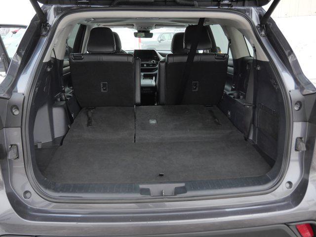 used 2024 Toyota Highlander car, priced at $38,485