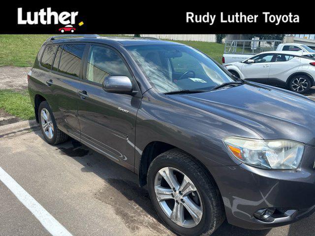 used 2009 Toyota Highlander car, priced at $10,000