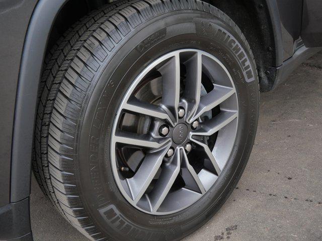 used 2020 Jeep Grand Cherokee car, priced at $19,000