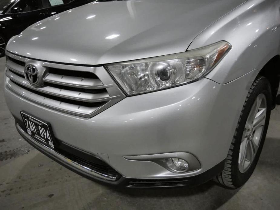 used 2013 Toyota Highlander car, priced at $14,485