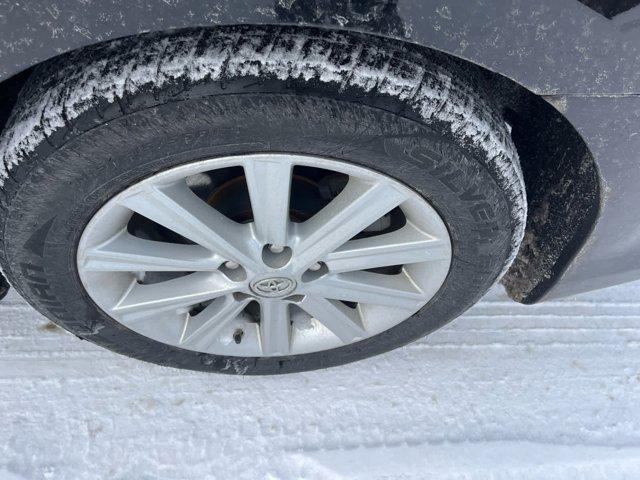 used 2014 Toyota Camry Hybrid car, priced at $13,800