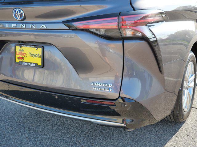 used 2021 Toyota Sienna car, priced at $44,985