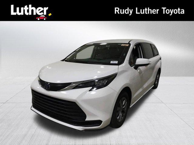 used 2024 Toyota Sienna car, priced at $42,990