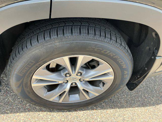 used 2015 Toyota Highlander car, priced at $17,500