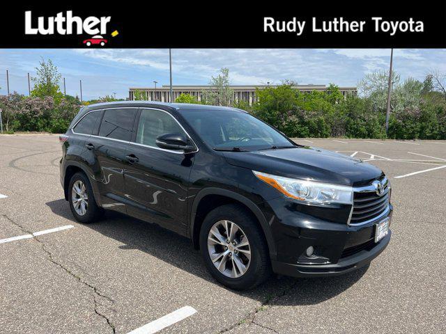 used 2015 Toyota Highlander car, priced at $17,500