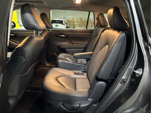 used 2024 Toyota Highlander car, priced at $43,990