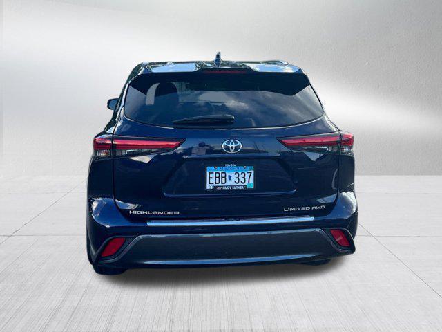 used 2020 Toyota Highlander car, priced at $34,995