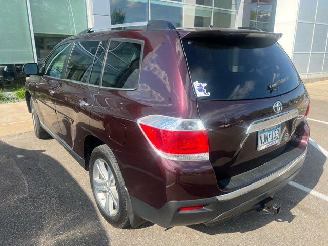 used 2013 Toyota Highlander car, priced at $14,990