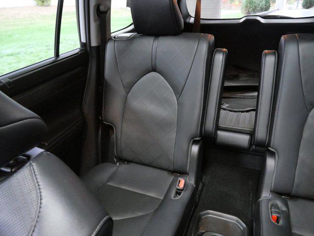 used 2022 Toyota Highlander car, priced at $32,985