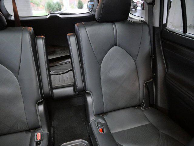 used 2022 Toyota Highlander car, priced at $32,985