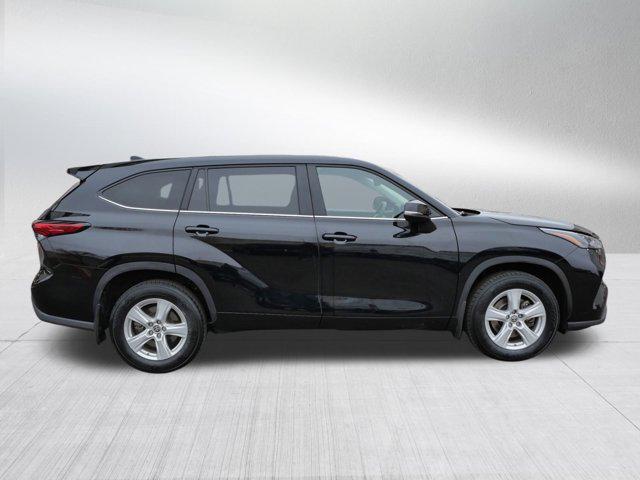 used 2023 Toyota Highlander car, priced at $34,485