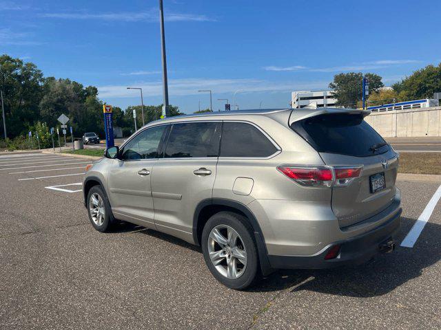 used 2014 Toyota Highlander car, priced at $16,500