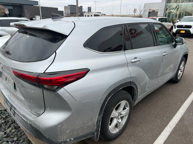 used 2022 Toyota Highlander car, priced at $31,990