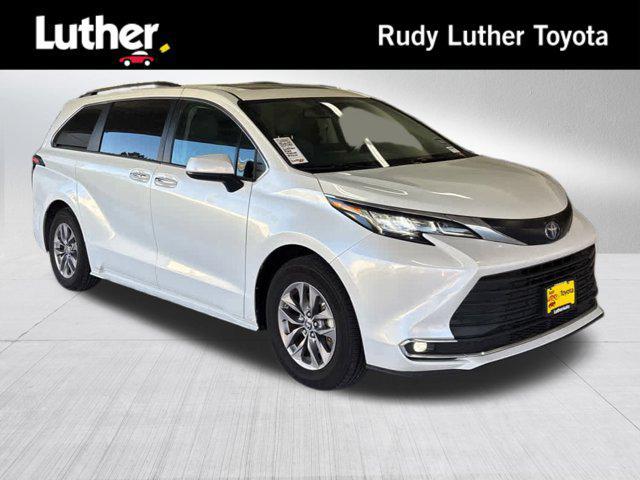 used 2023 Toyota Sienna car, priced at $37,990