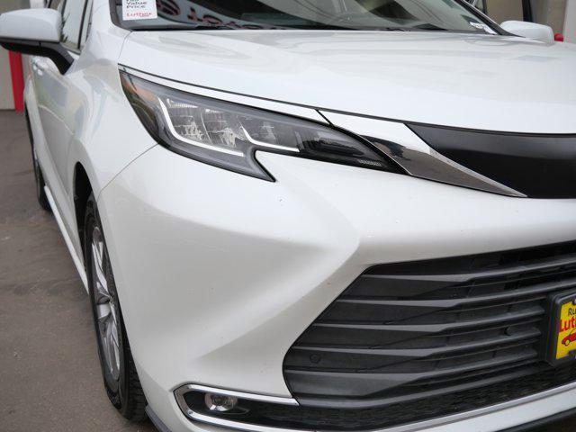 used 2023 Toyota Sienna car, priced at $37,785