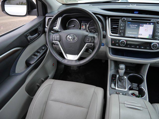 used 2015 Toyota Highlander Hybrid car, priced at $14,895