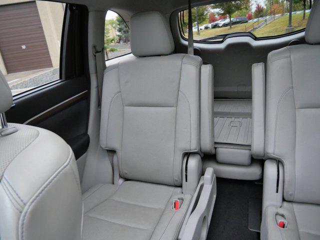 used 2015 Toyota Highlander Hybrid car, priced at $14,895