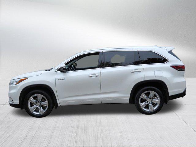 used 2015 Toyota Highlander Hybrid car, priced at $14,895