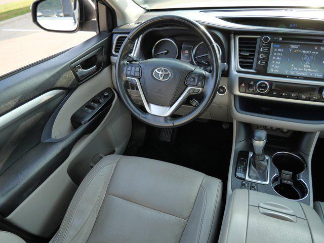 used 2018 Toyota Highlander car, priced at $18,966