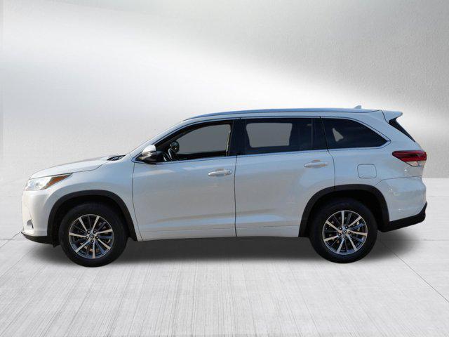 used 2018 Toyota Highlander car, priced at $18,966