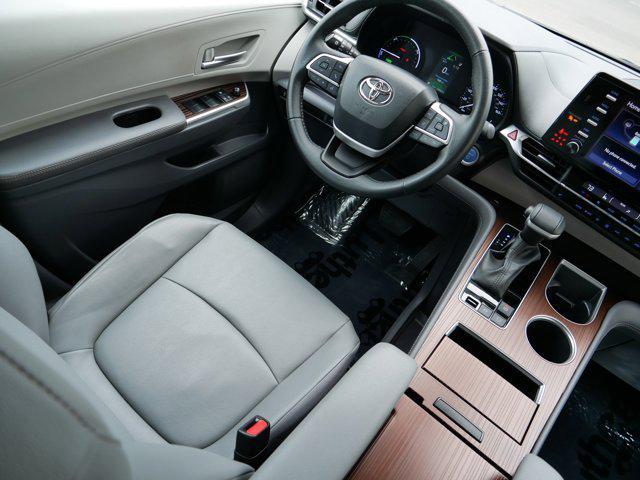 used 2023 Toyota Sienna car, priced at $44,800
