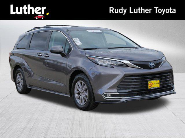used 2023 Toyota Sienna car, priced at $43,485