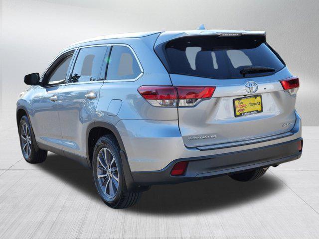 used 2019 Toyota Highlander car, priced at $26,900