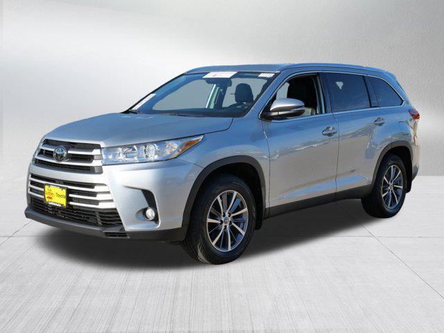 used 2019 Toyota Highlander car, priced at $26,900
