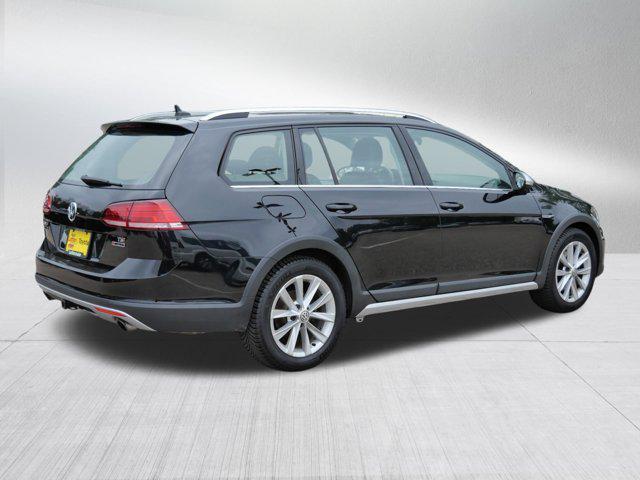 used 2018 Volkswagen Golf Alltrack car, priced at $18,485