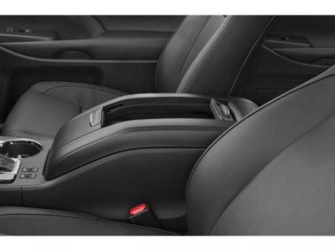 used 2019 Toyota Highlander car, priced at $27,500