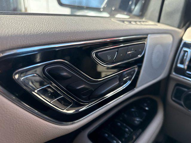 used 2021 Lincoln Navigator car, priced at $35,000