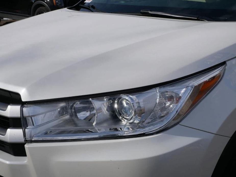 used 2019 Toyota Highlander car, priced at $28,785