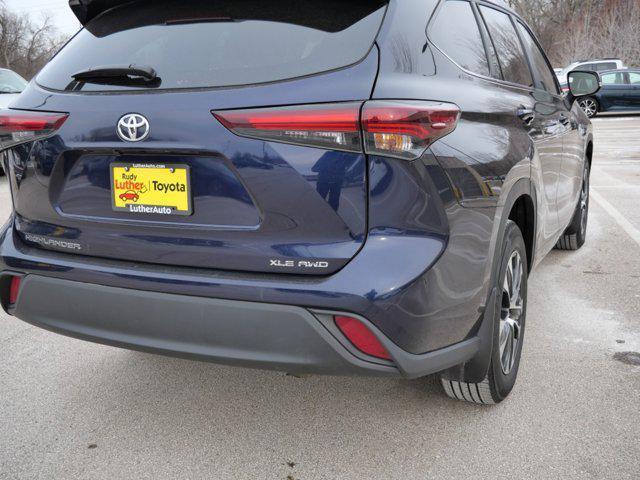 used 2024 Toyota Highlander car, priced at $42,485