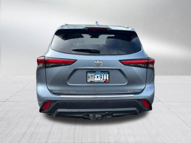 used 2022 Toyota Highlander car, priced at $37,990