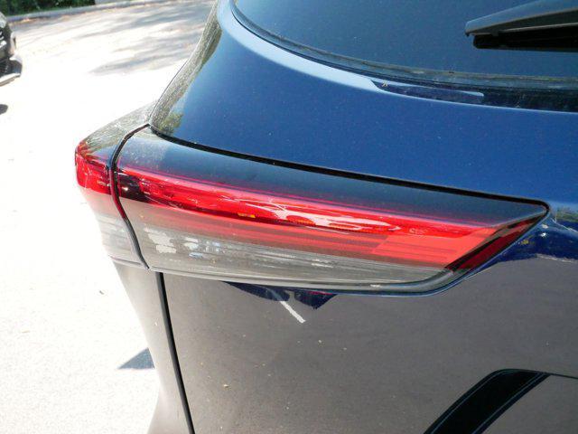 used 2022 Toyota Highlander car, priced at $36,990