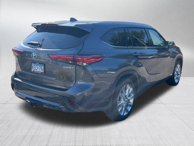 used 2023 Toyota Highlander Hybrid car, priced at $47,500